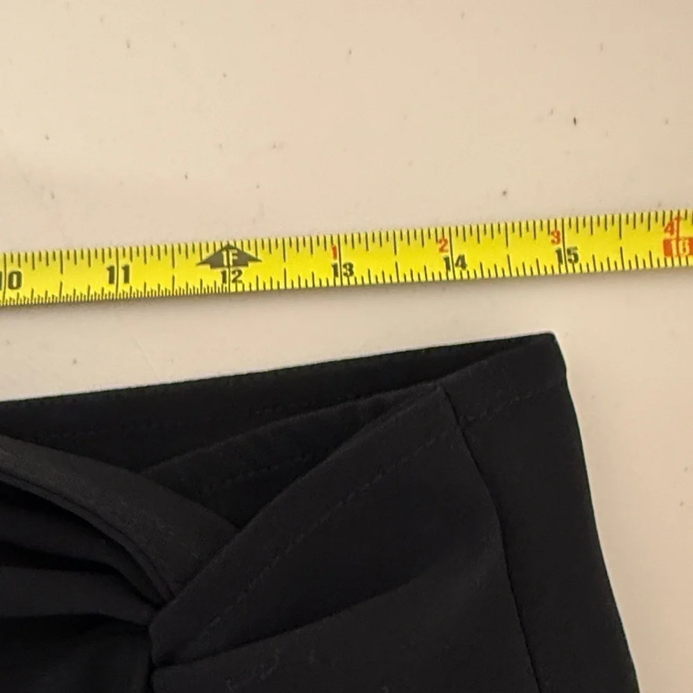 St John Women’s Santana Skirt size 8
